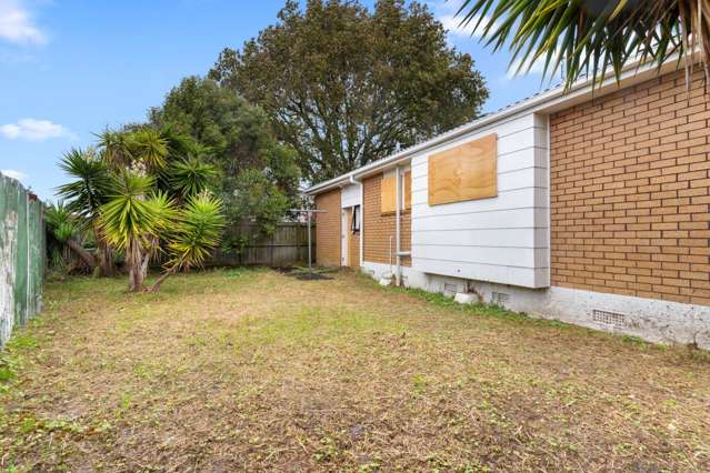136 Gray Avenue Papatoetoe_1