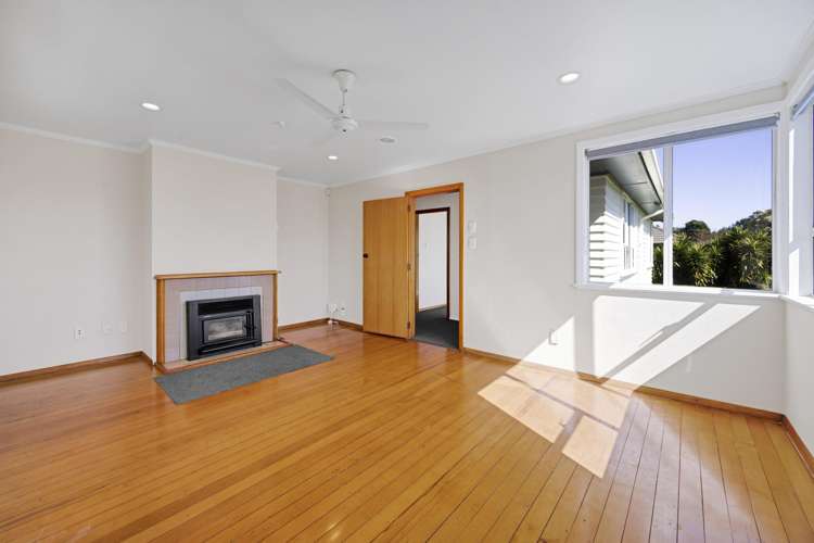 22 Whitcombe Road Opunake_8