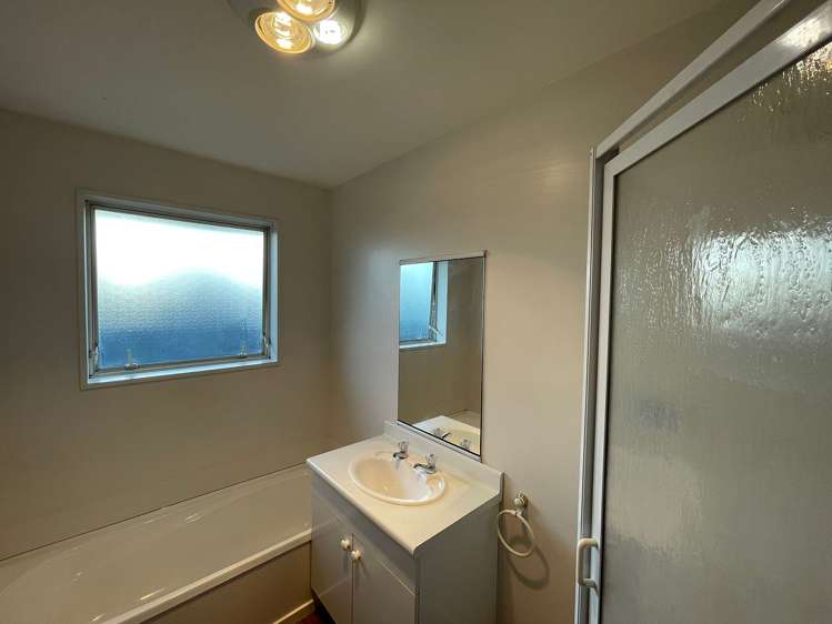 44b Springs Road Hornby_10