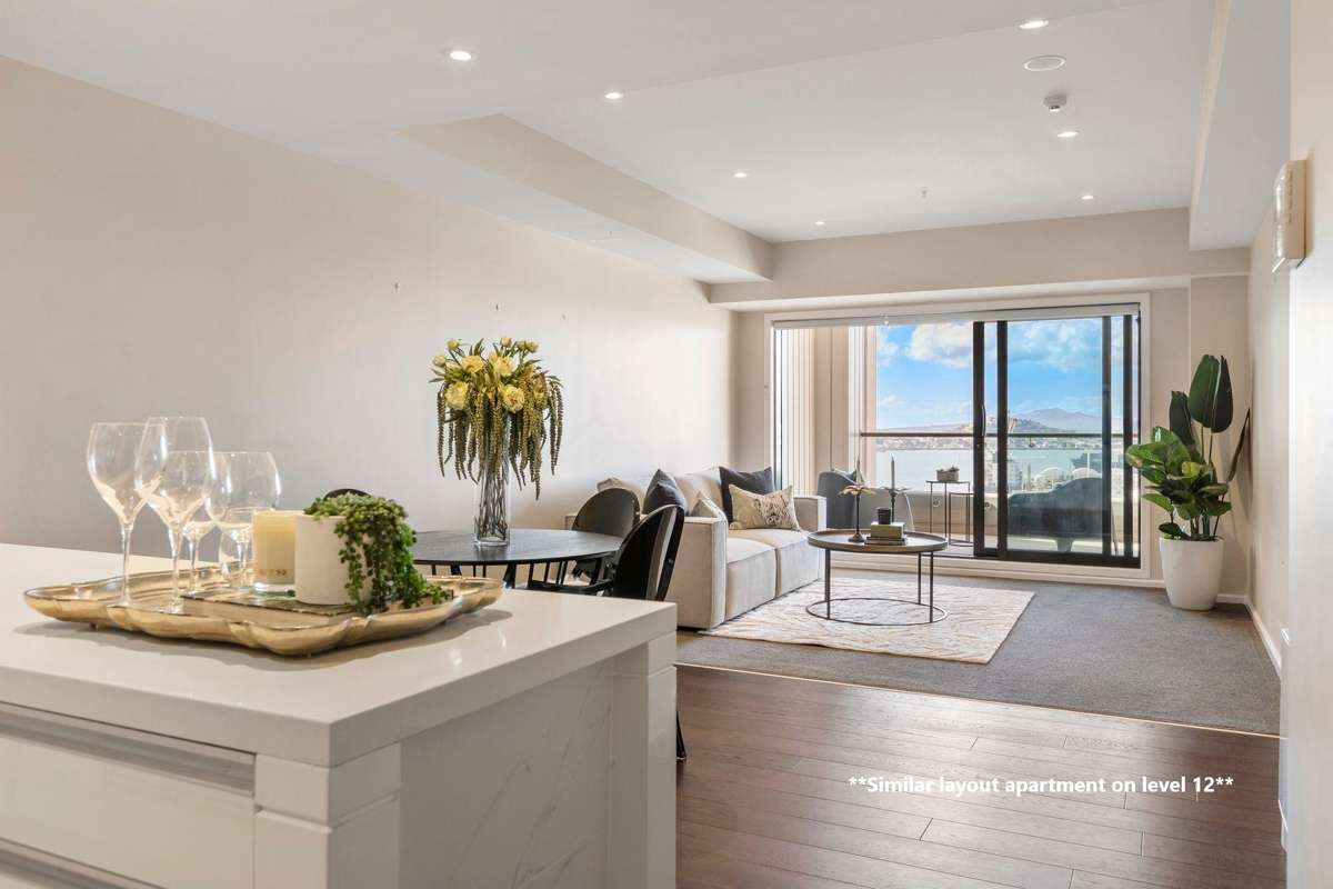 1017/41 Beach Road_0