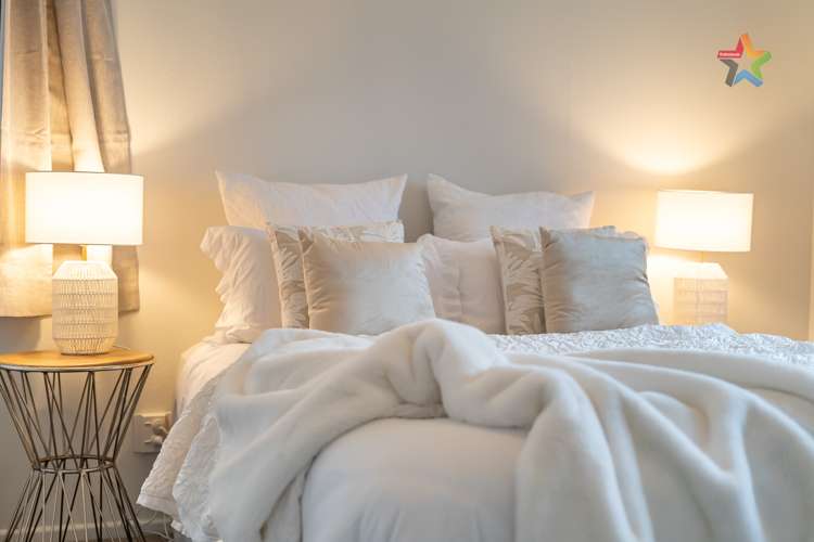 41 Bird Grove Stokes Valley_3