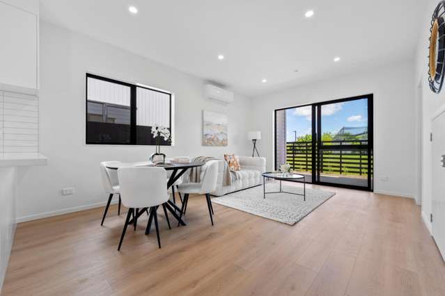 3/18 Albert Road Kelston_4