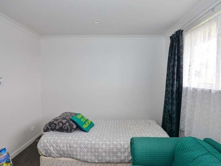 1012 Cobham Place Raureka_3