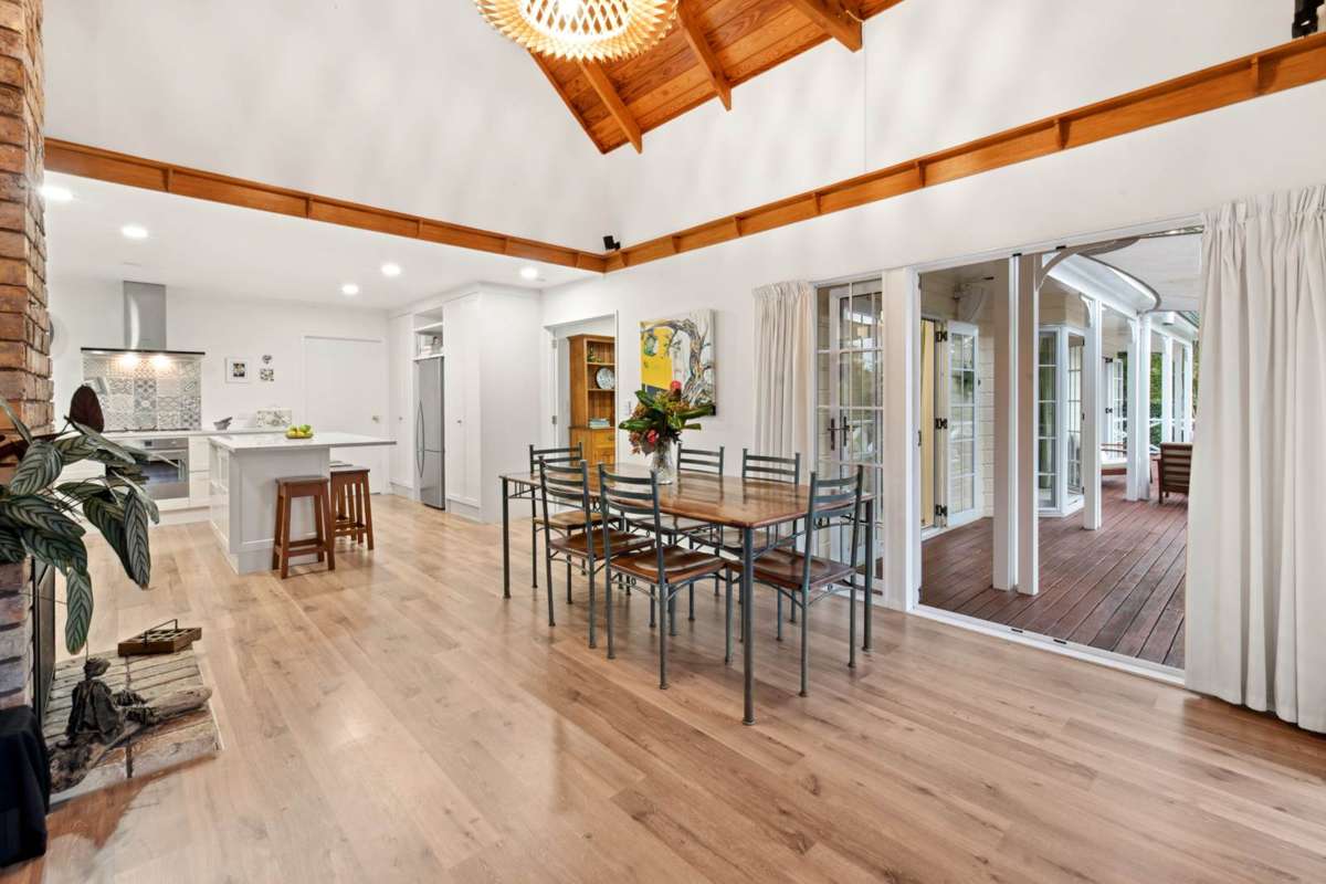 1549F Great South Road_4