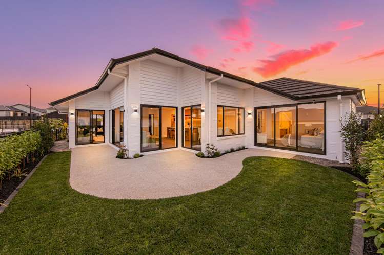 16 Tukutata Crescent Milldale_31