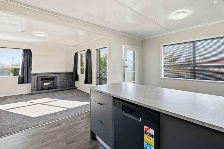 1 Kevin Street Glenholme_4