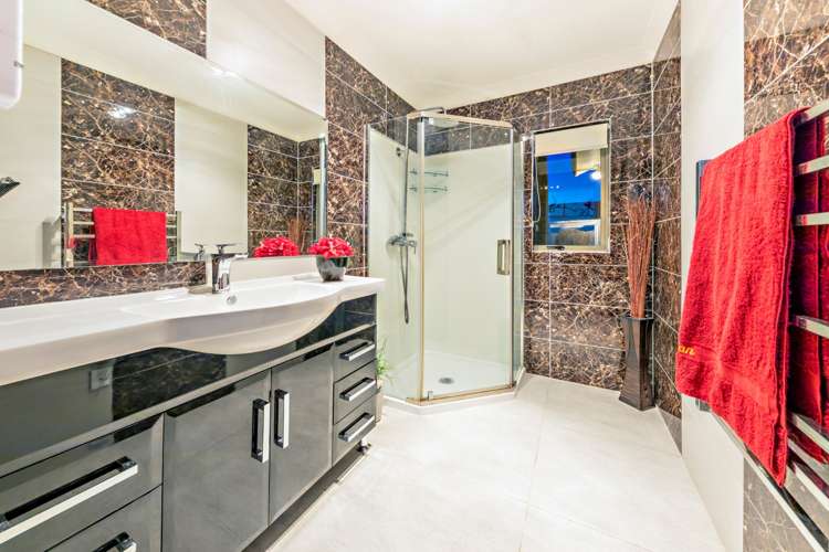 19 Muirlea Drive Flat Bush_14