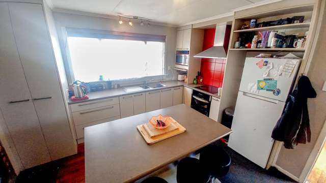 21 Main Road Tuatapere_2