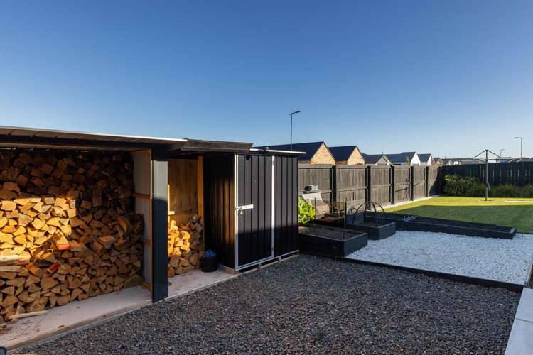 12 Monte Crescent Lincoln_17