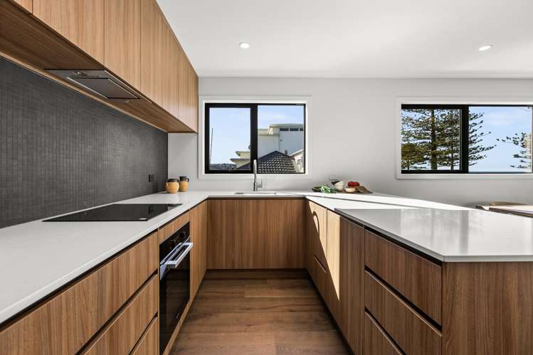 621A Marine Parade Napier South_5