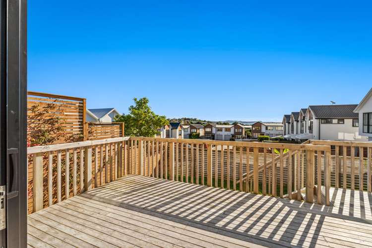 17 Seafarer Crescent_3
