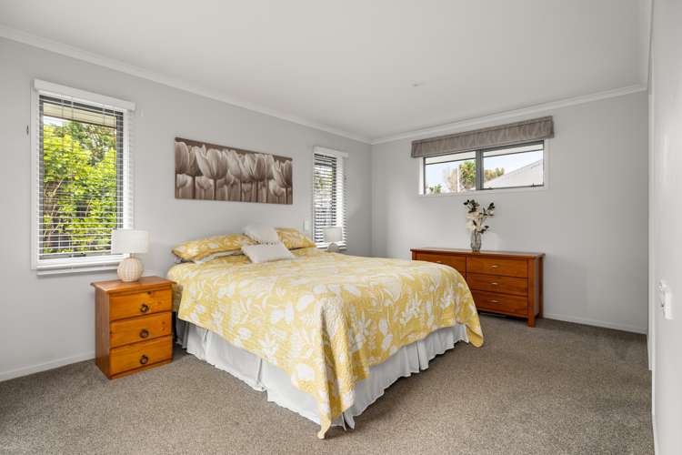 43 Benmore Crescent Pyes Pa_10