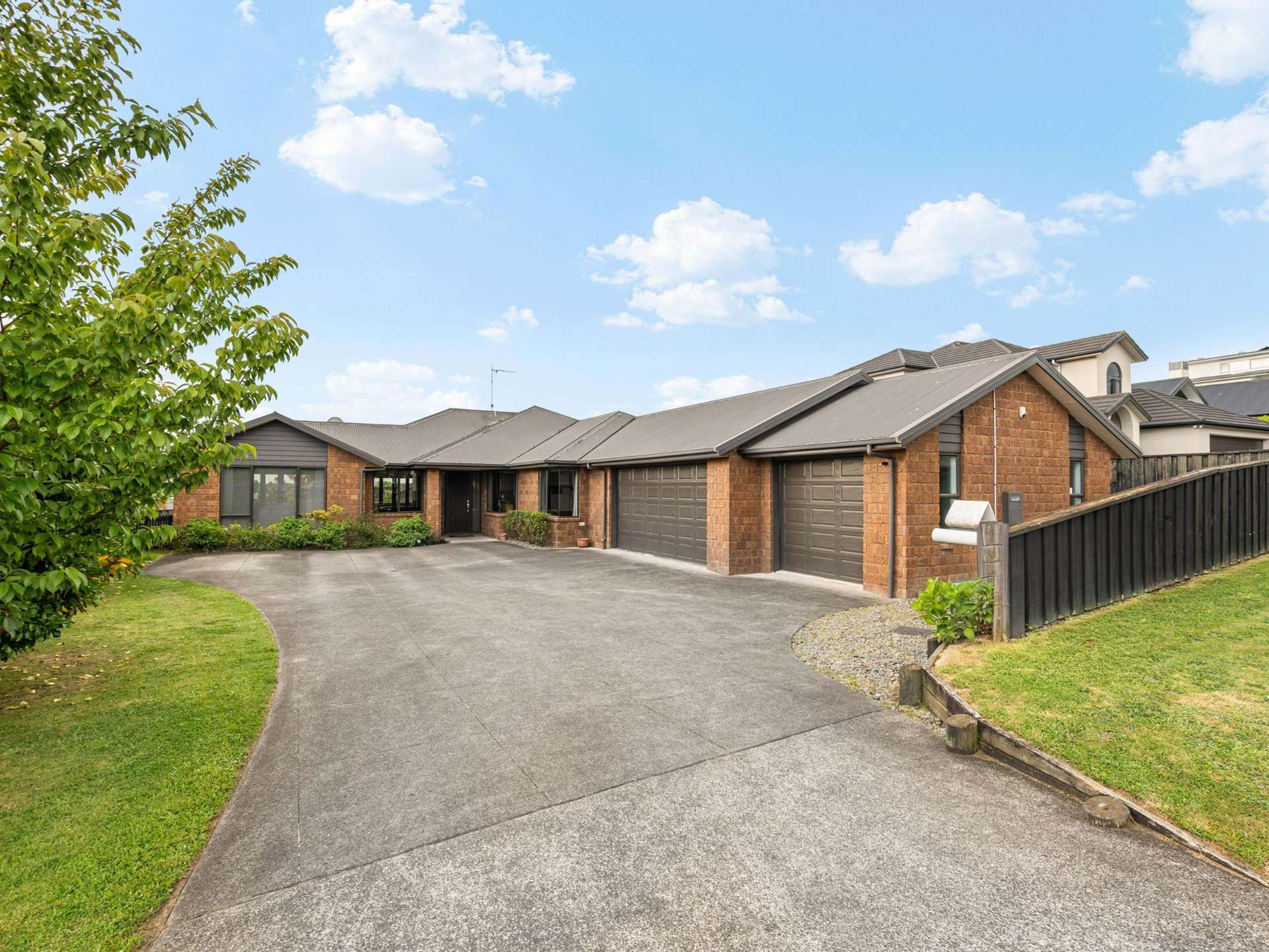 57 Somerton Drive Huntington_0