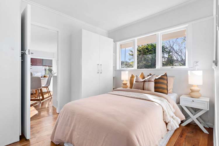 1&2/34 Evelyn Place Hillcrest_12