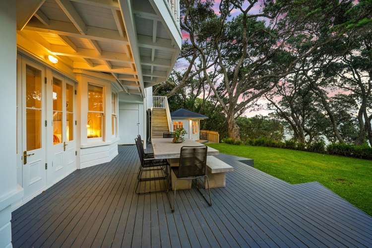 36 Queen Street Northcote Point_17