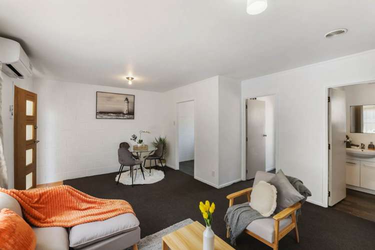 2/17 Woolfield Road Papatoetoe_6