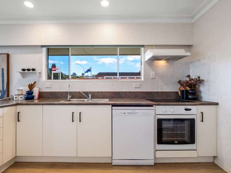 2 Tupaea Place Otumoetai_9