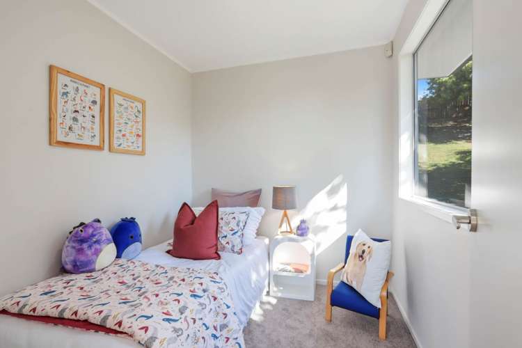 11 Zingaro Place Massey_7