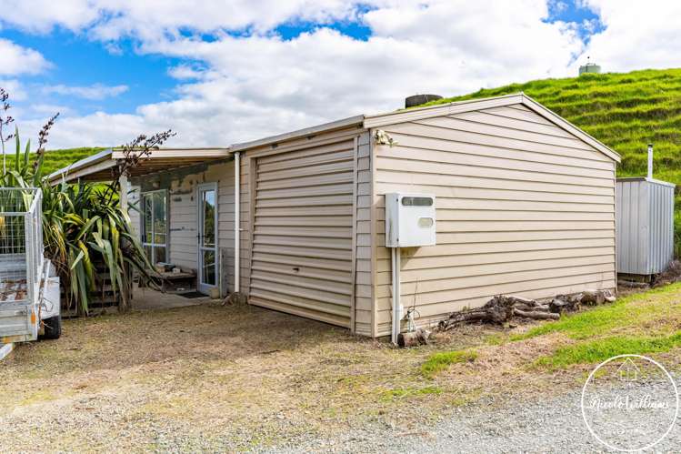 297 Heatley Road Whakapirau_30