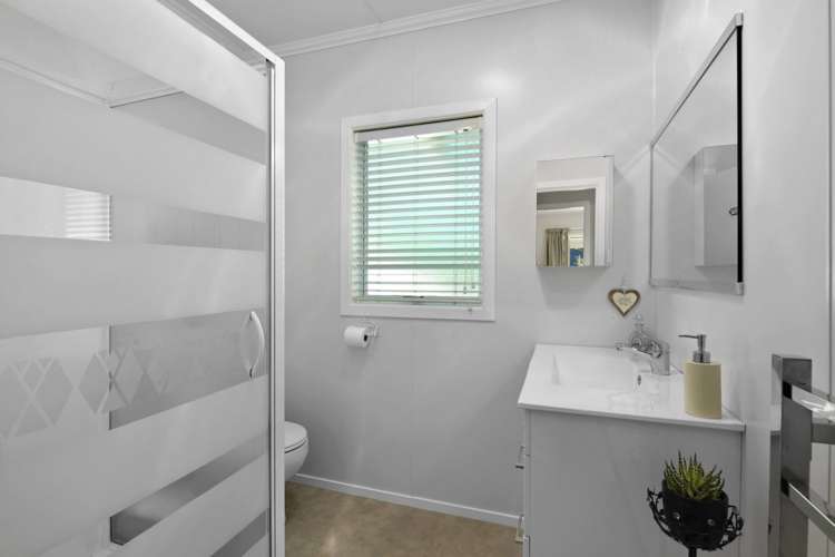 4 Hobhouse Street Stoke_9