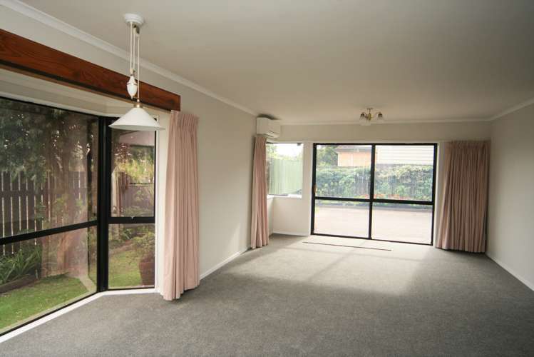 2a Doment Crescent Orewa_3