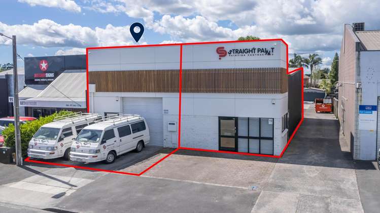 Unit A - 13 Lake Road_0