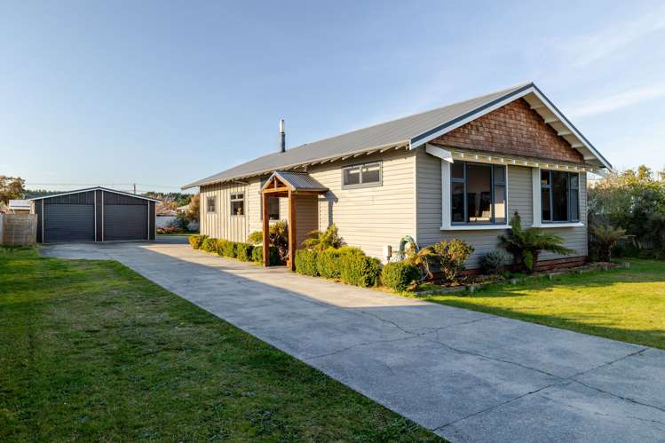 21 Norton Street Foxton Beach_23
