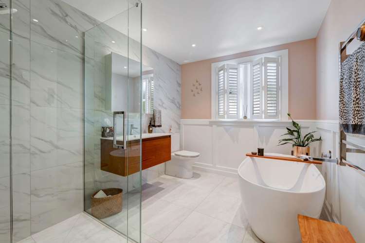 65 Vipond Road Stanmore Bay_13