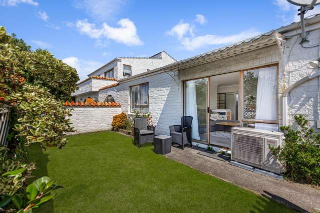 2/1 Akehurst Avenue New Lynn_2