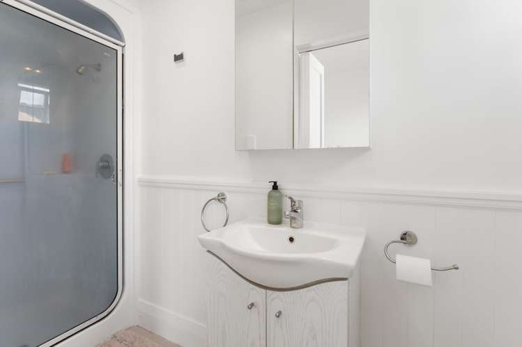 106 Settlement Road Te Horo_27