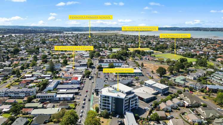 2A/84 Gunner Drive Te Atatu Peninsula_25