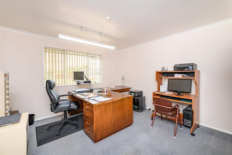 12 Dunallen Avenue Marton_23