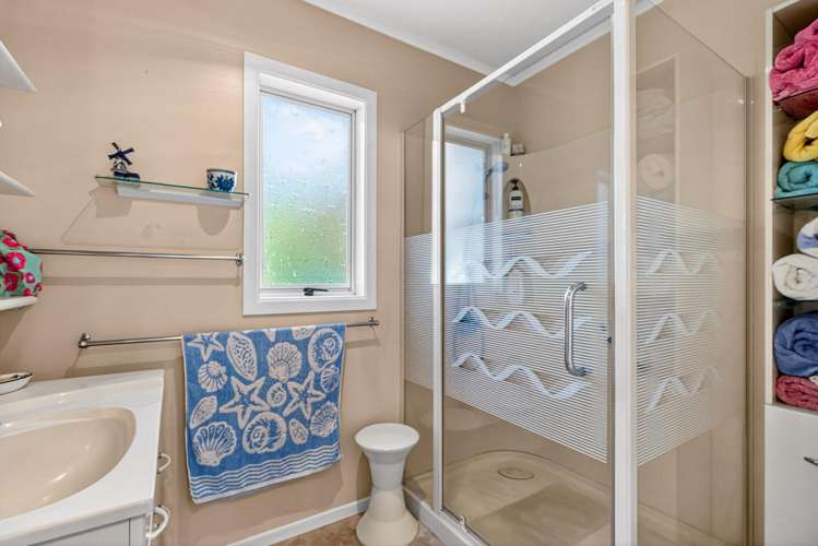 24 Thirlmere Street Wainuiomata_15