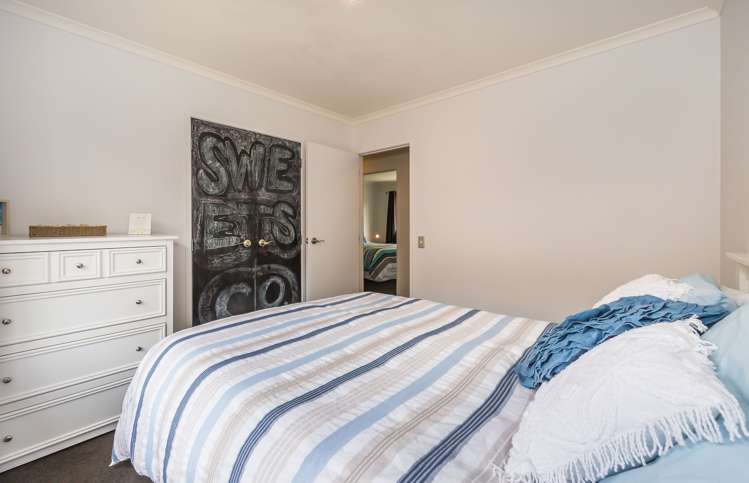 124b Brian Crescent Stanmore Bay_22