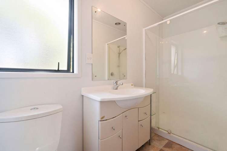 48b Harmel Road Glendene_13