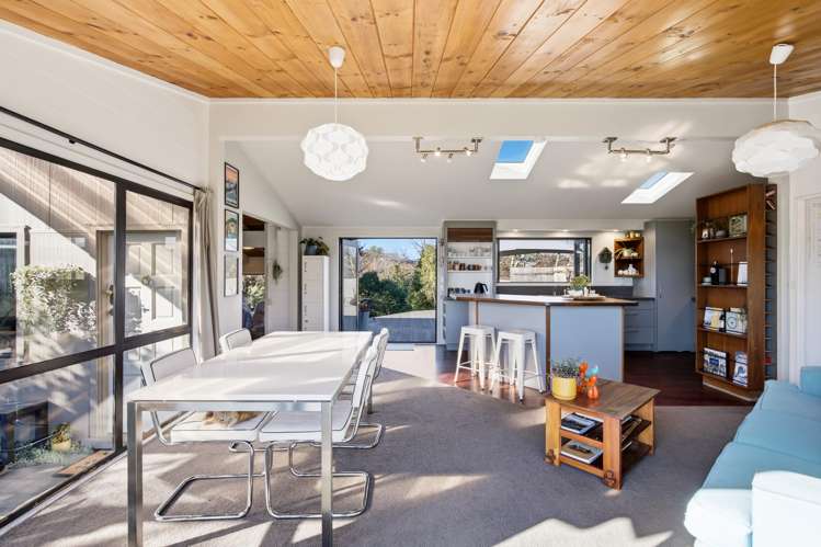 11 Armstrong Grove Hilltop_11