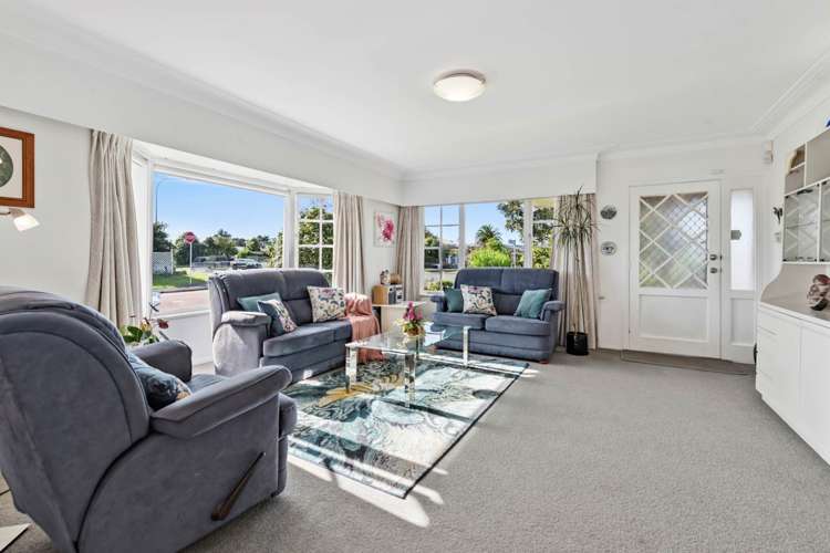 1/2 Magnolia Avenue Opaheke_7