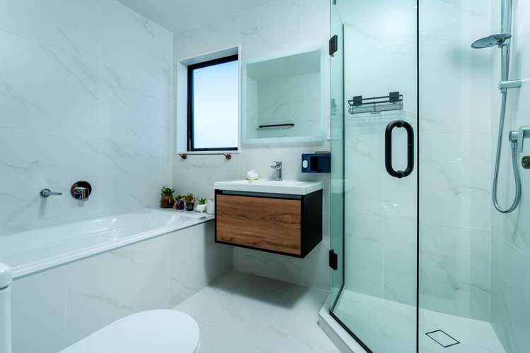 1B Lemon Grove Lane Greenhithe_12