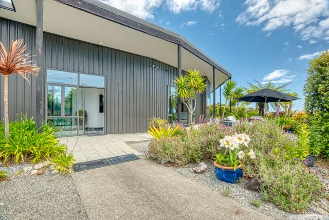 15 Tasman View Road Paroa_4