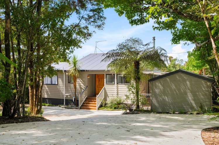 39 Turanga Road Henderson Valley_1