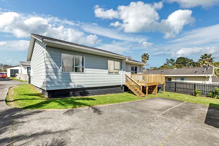 1/24 Caribbean Drive Unsworth Heights_16