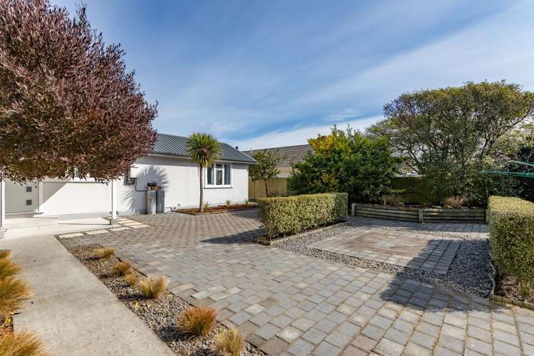 157 Pine Avenue South New Brighton_17