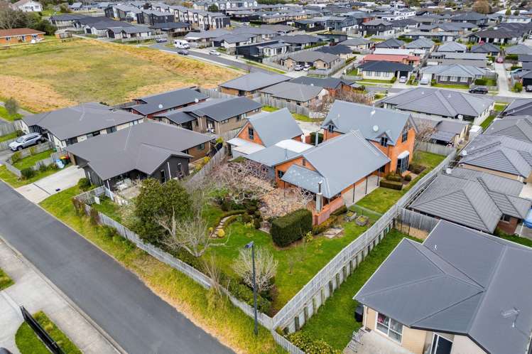 42 Benjamin Avenue Rototuna North_35