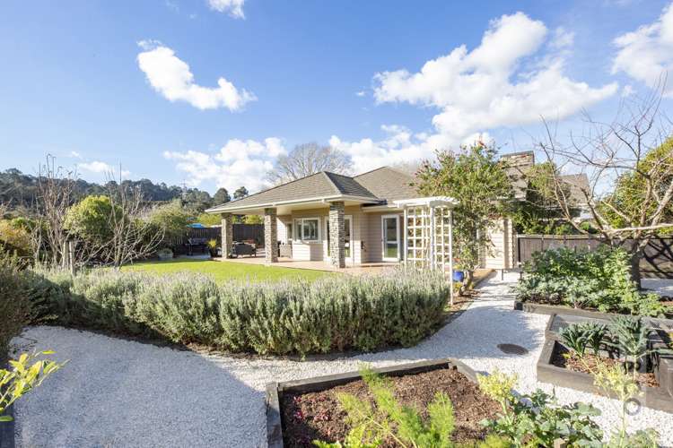 4 Crabb Fields Lane Riverhead_8