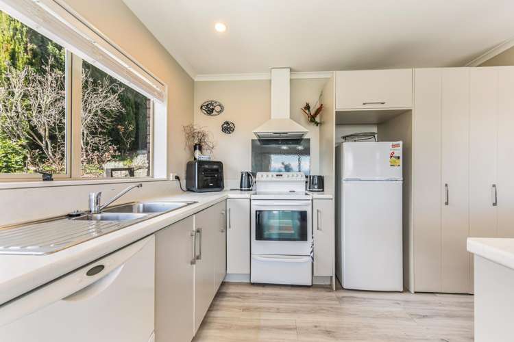 10 Essex Terrace Stoke_8