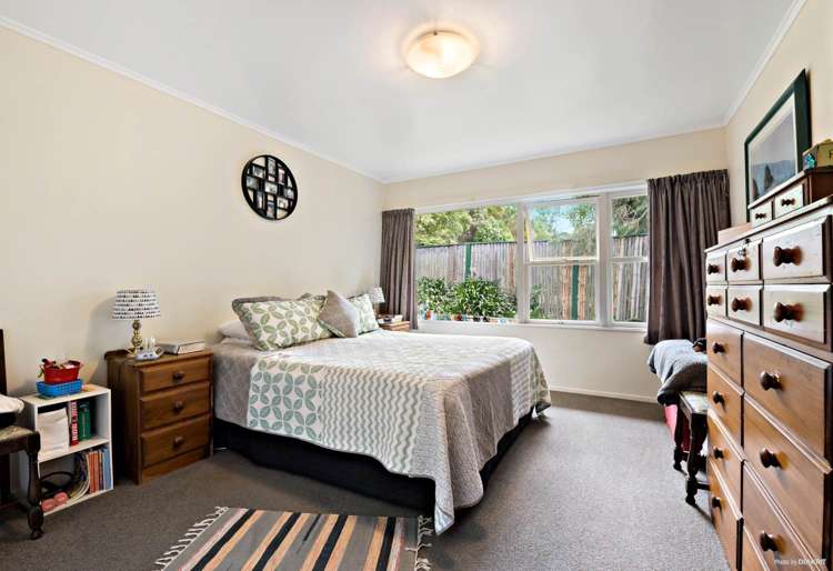 11 Onewa Road Northcote_14