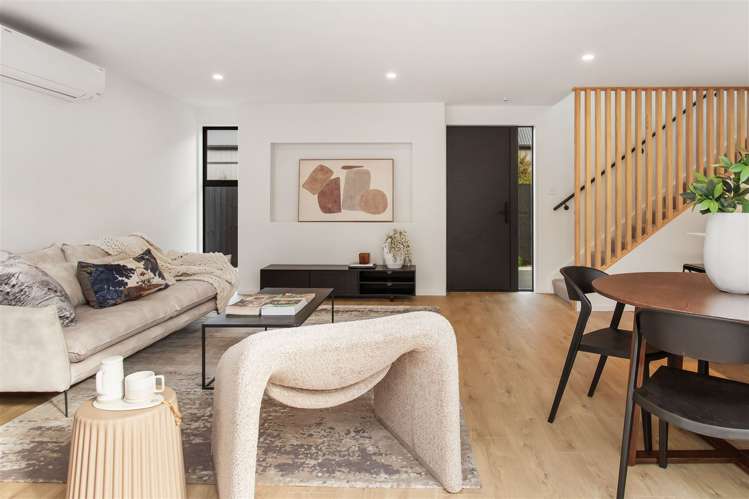 2/69 Bishop Street Saint Albans_4