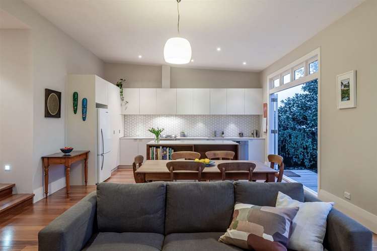 10 Egremont Street Belmont_6