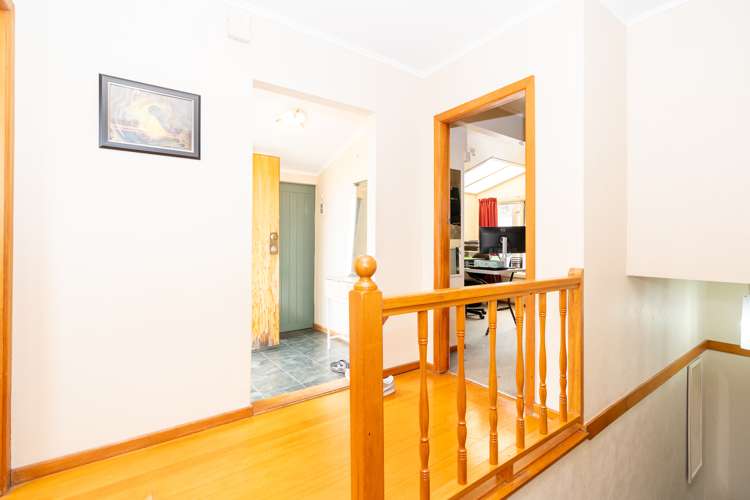 90 Houchens Road Glenview_12