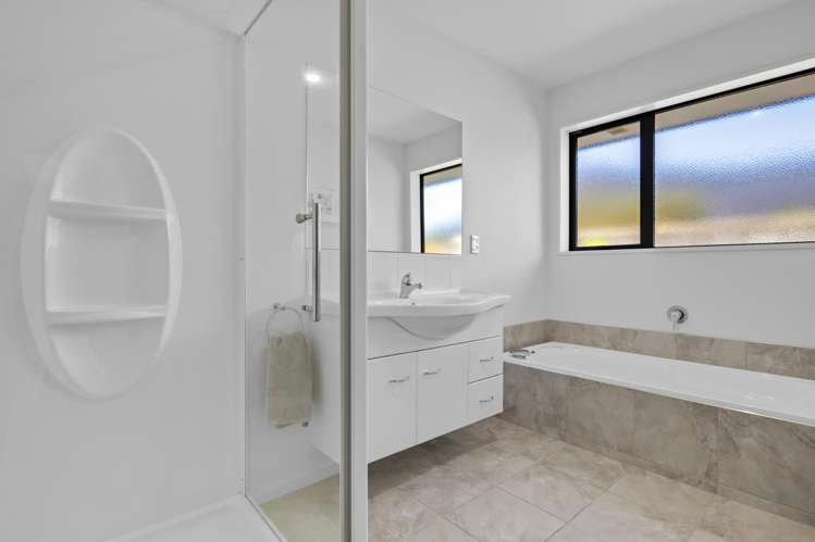 5 Whitby Close Waikawa_17